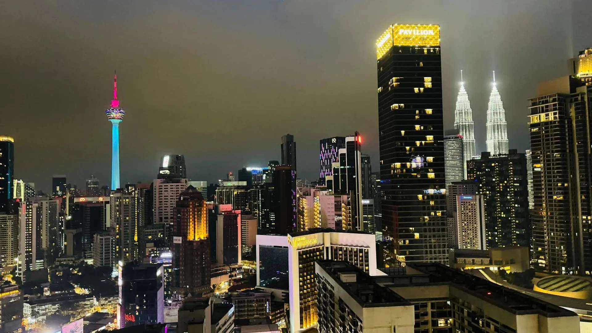 Homestay Luxury Suites At Axon Residence Kuala Lumpur Malaysia