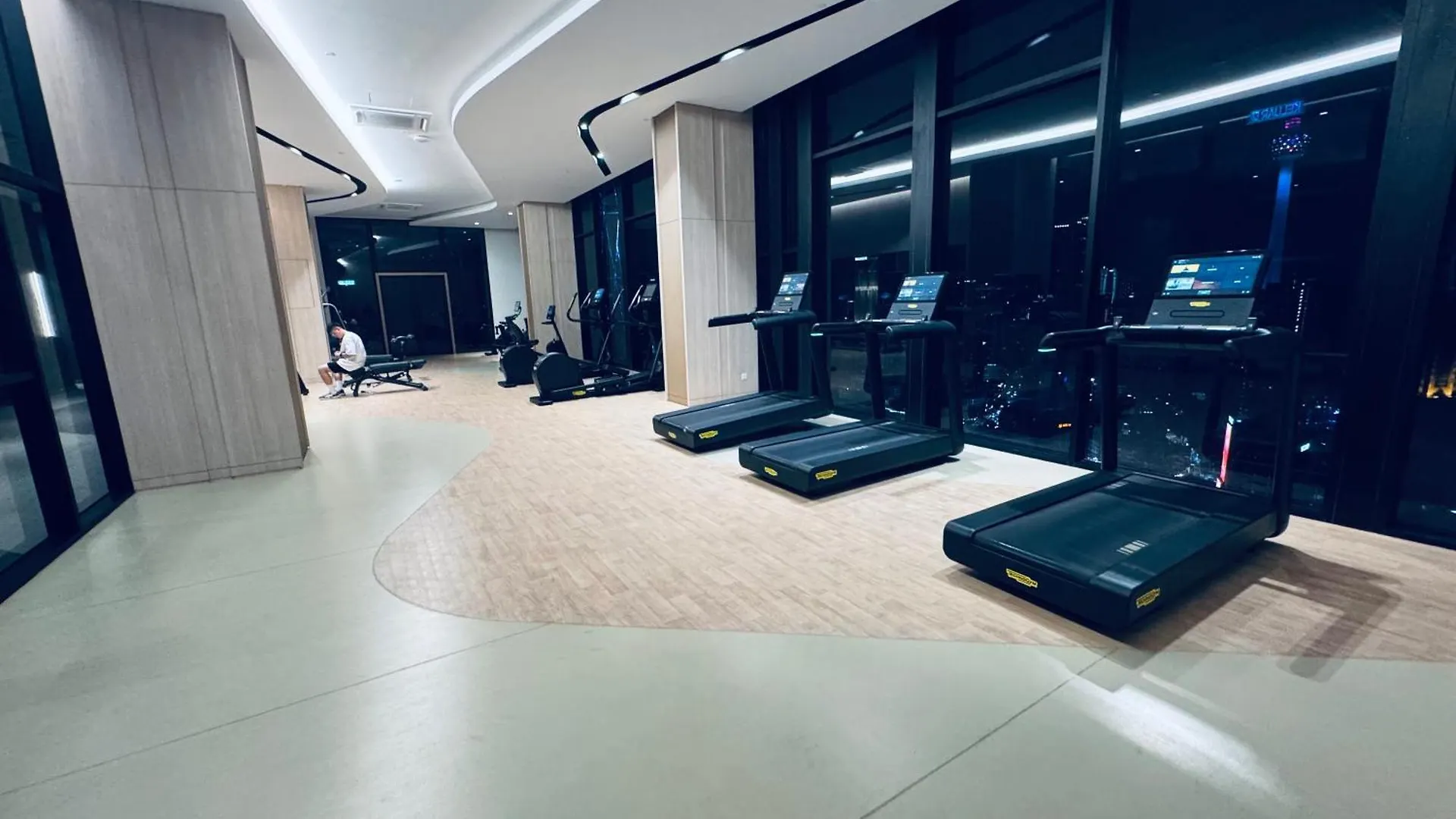 Luxury Suites At Axon Residence Kuala Lumpur Ma­lay­sia